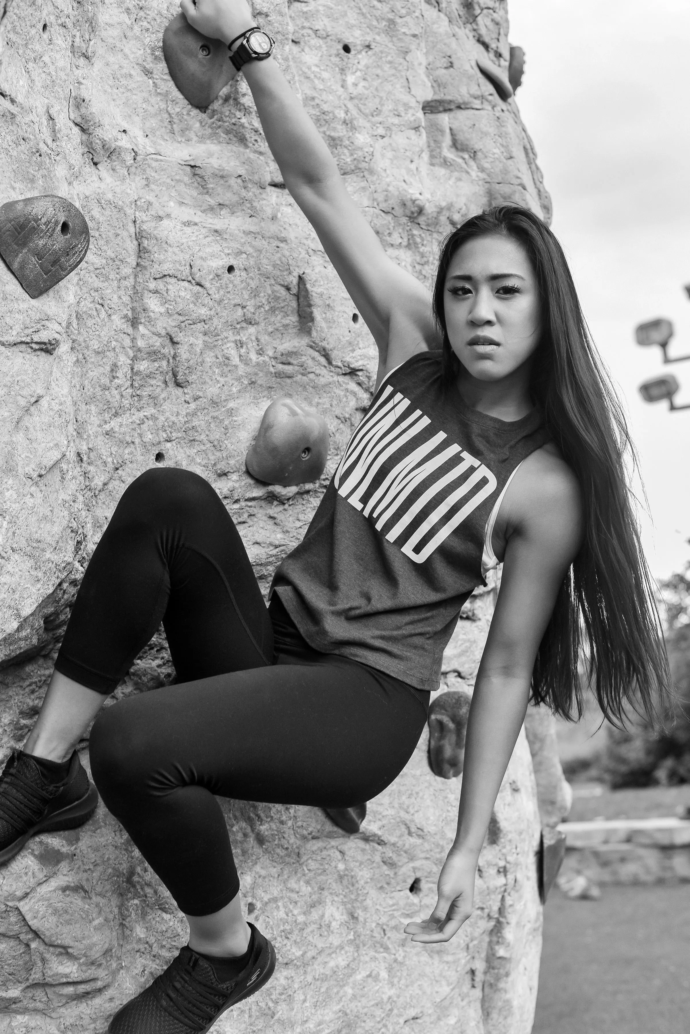 UNLMTD Signature Crop Tank Top